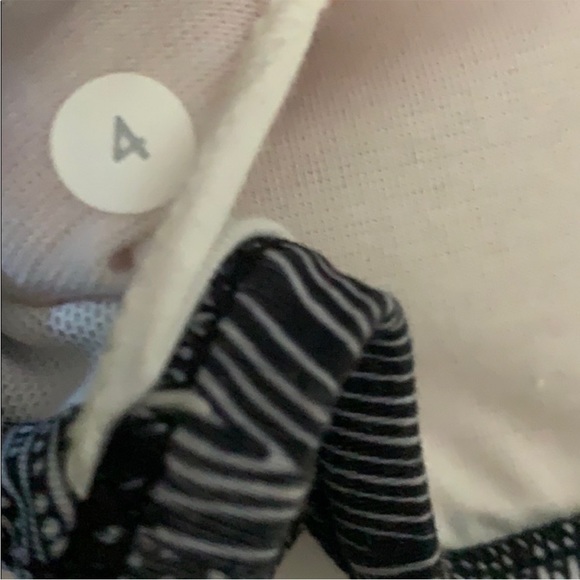 🍋lululemon Lighten Uo Bra - Picture 6 of 7